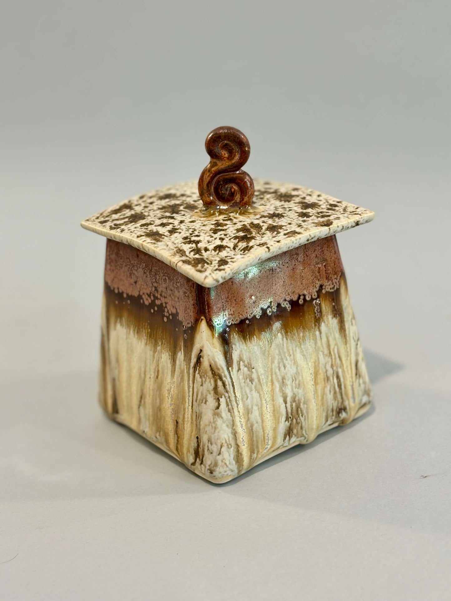 Molten Box